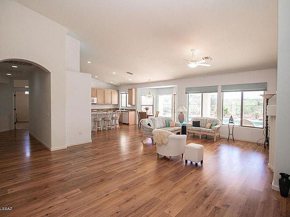 3rd image of 12976 N Kenosha Bluff Dr