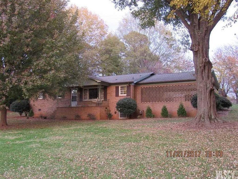 1st image of 1003 1st Street Dr SE