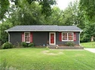 4184 Edgeware Rd, Winston Salem, NC 27106