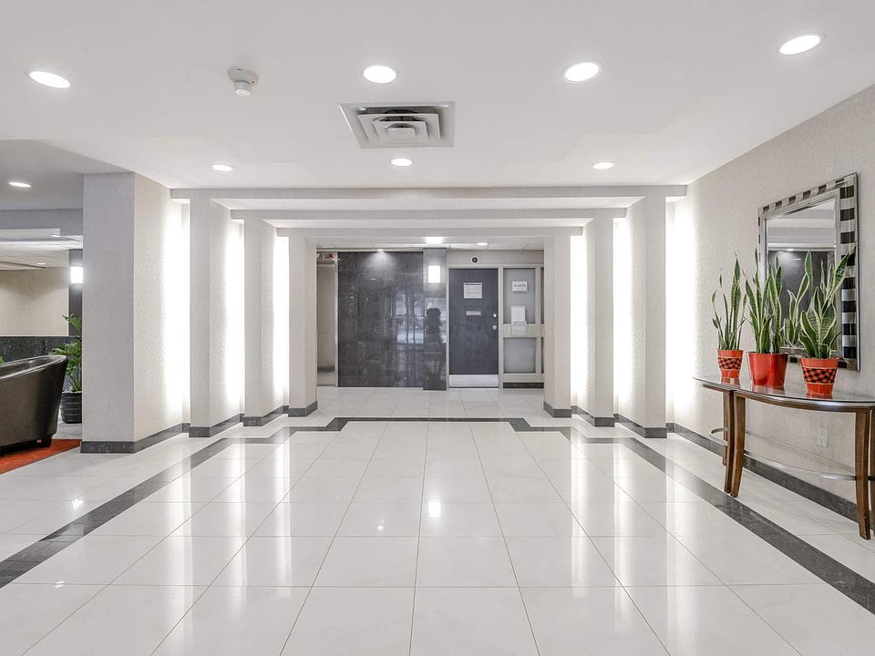 Condo Foyer