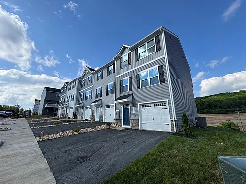 2097 Orchard Ln Photo 1