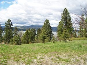 2nd image of 33472 S Highway 97