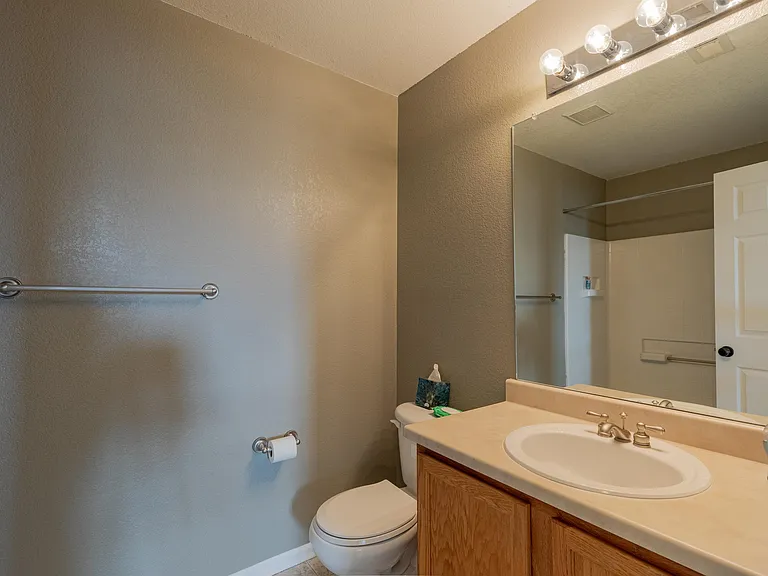 1245 S Flatrock Cir — Photo 25