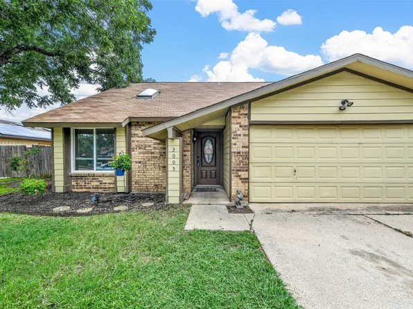 3005 Meandering Way, Bedford, TX 76021