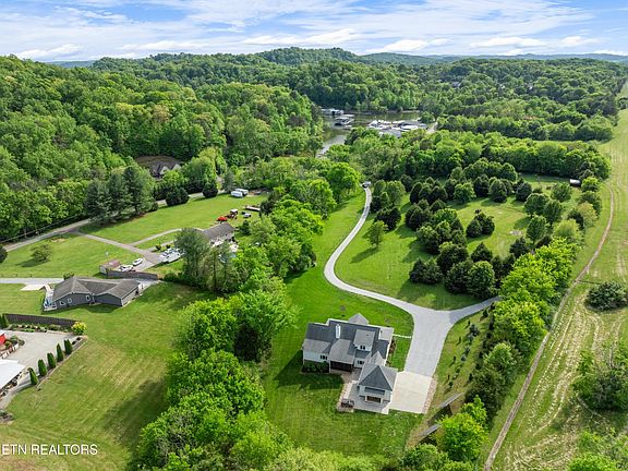 4th image of 93019303 Tedford Ln