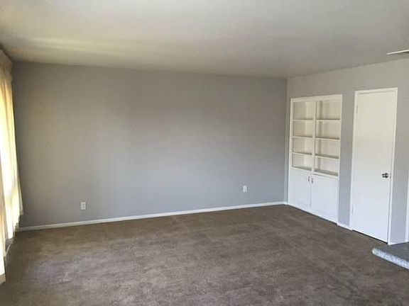 4th image of 3081 Los Prados St