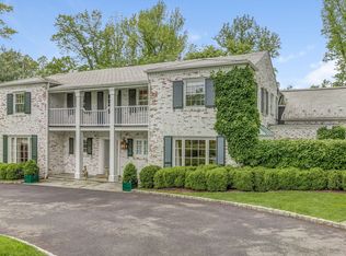 11 Lake Rd, Short Hills, NJ 07078