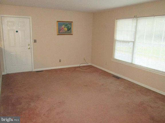 4th image of 13466 Damar Dr