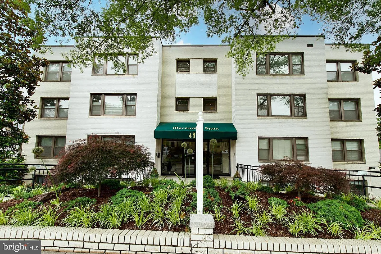 Studio, 332 sqft, $1,539 — Photo 3