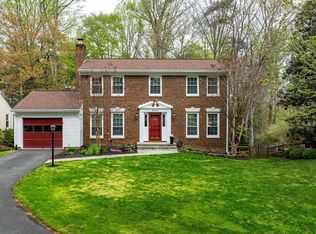 3517 Mount Burnside Way, Woodbridge, VA 22192