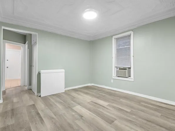 197 Hutton Street image 4 of 15