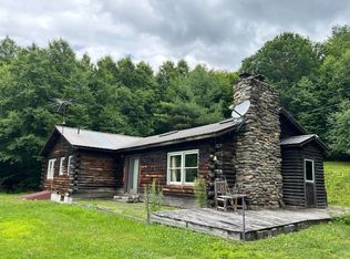 424 Crane Mountain Rd, Townshend, VT 05353