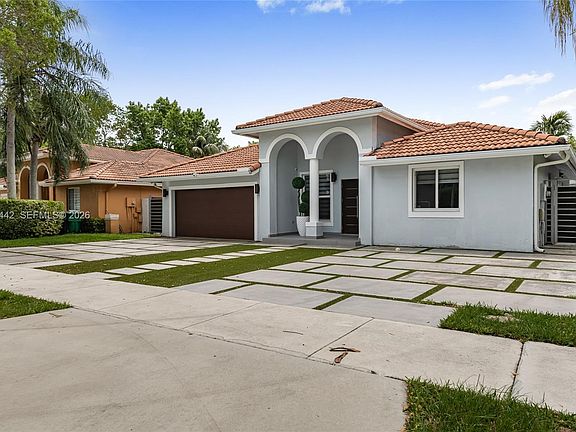 4th image of 15932 SW 101st Ter