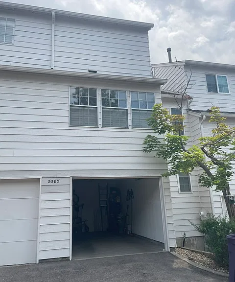 8585 E Union Ave #GARDEN LEVEL — Photo 2