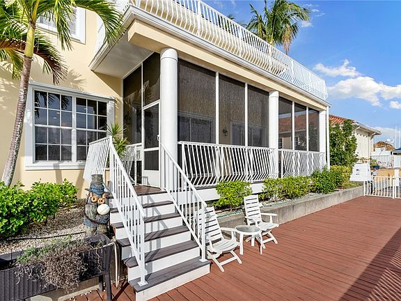 2nd image of 1225 Marina Village Cir