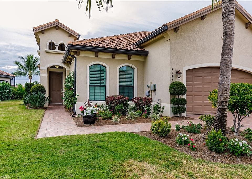 1st image of 9432 Isla Bella Cir