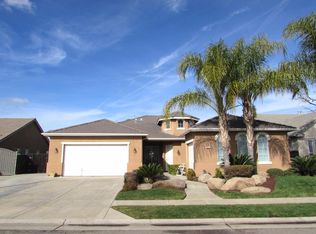 2927 Browning Ave, Clovis, CA 93611