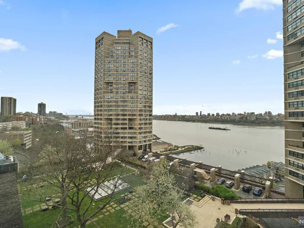 7000 Boulevard East APT 30H, West New York, NJ 07093