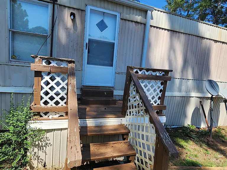Front of mobile home