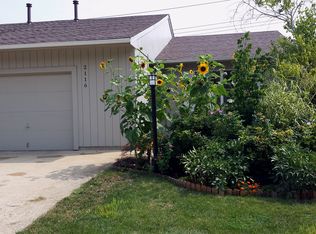 2116 Ivy Ct, Champaign, IL 61821