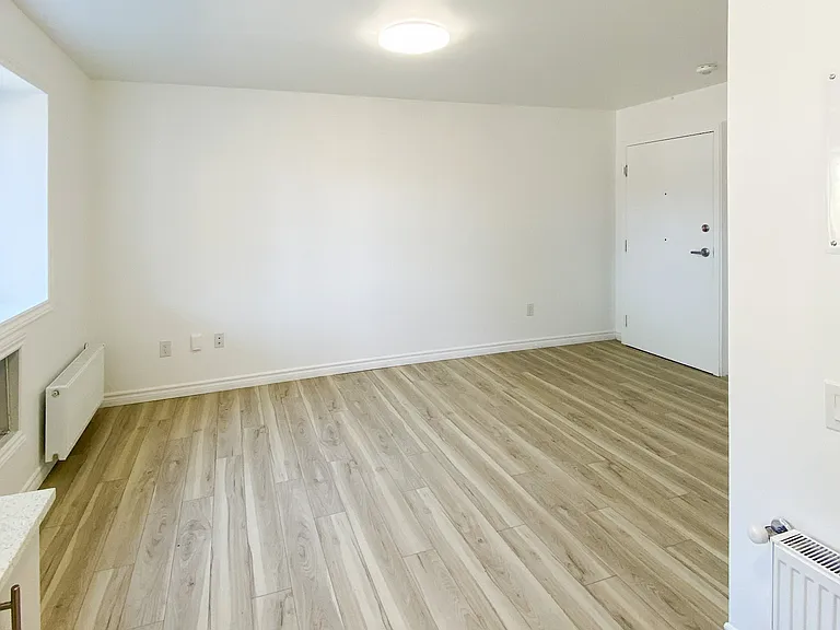 630 Cummings Ave — Photo 210