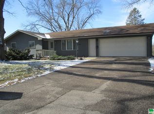 405 Flint St, Cherokee, IA 51012