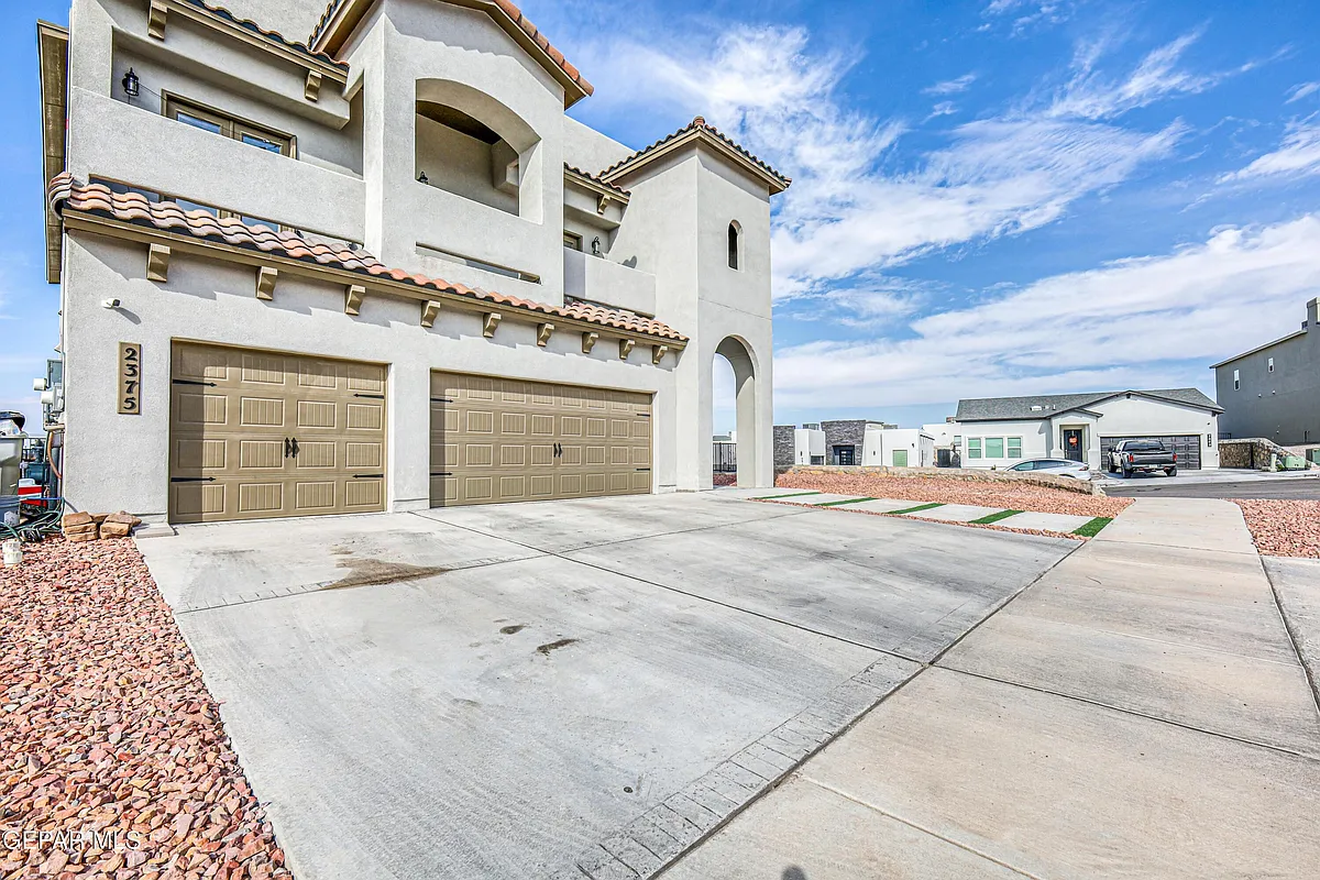 Building Photo - 2375 Enchanted Peaks Ln