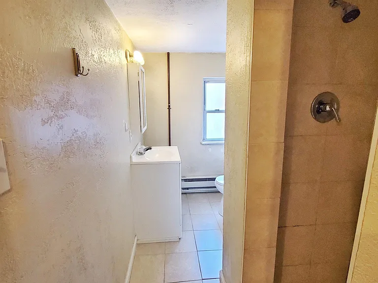 832 N Lincoln Ave #6A — Photo 4