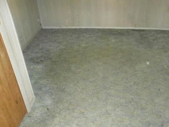 4th image of 1303 N 33rd Ave