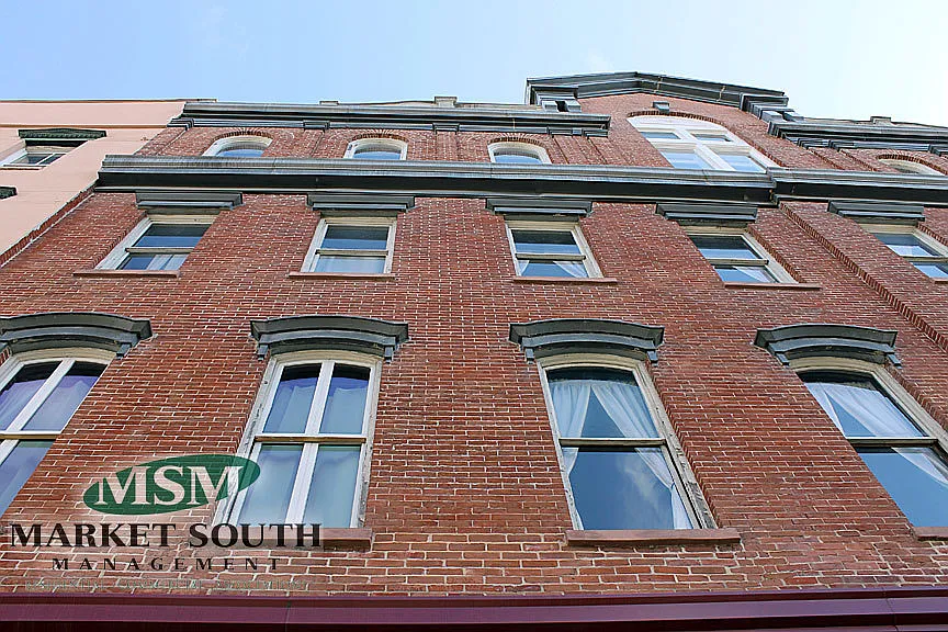 5 W Broughton St #404