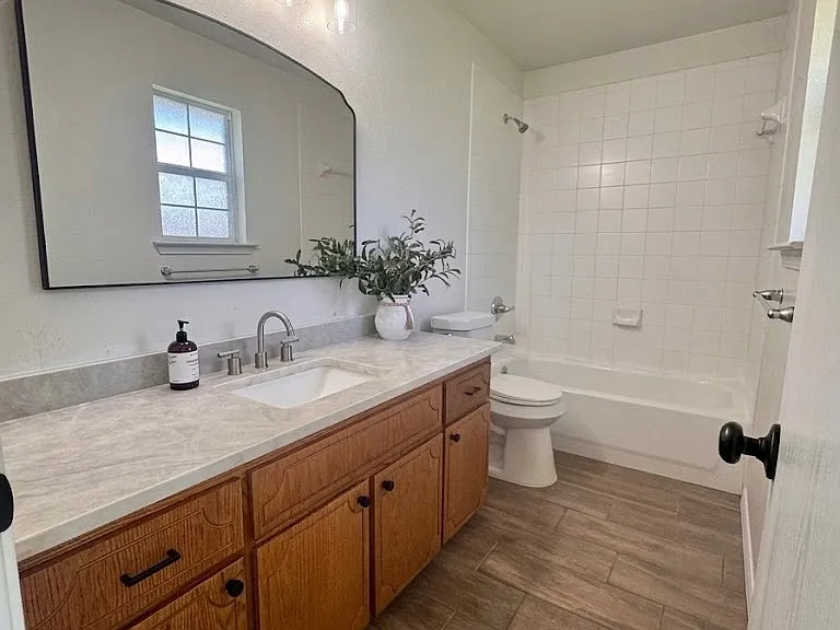 404 W Saint John Ave #A — Photo 17