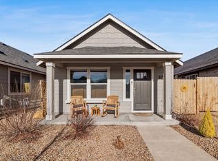 2565 NW Teak Ave, Redmond, OR 97756