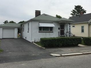 4 Dell Ave, Worcester, MA 01604