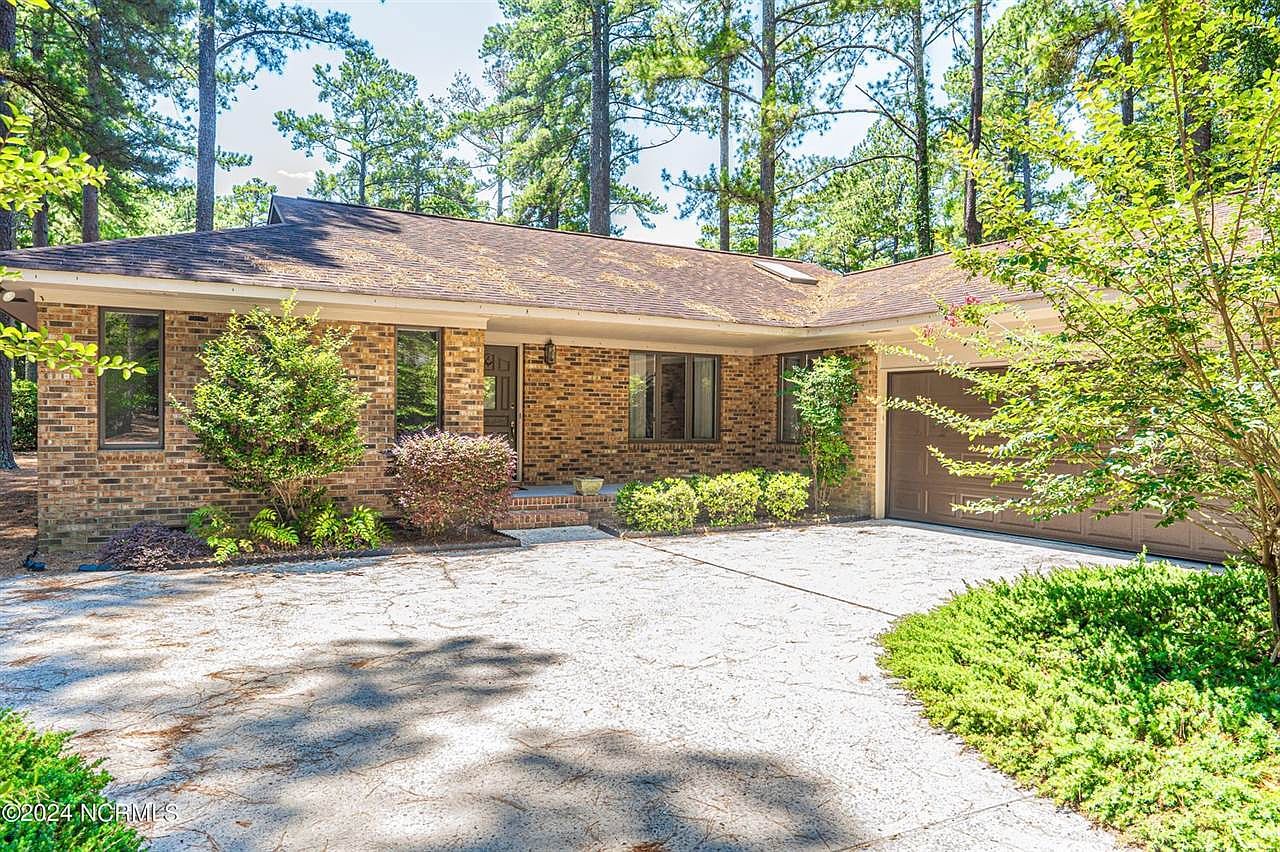 165 Merion Cir, Pinehurst, NC 28374 Zillow