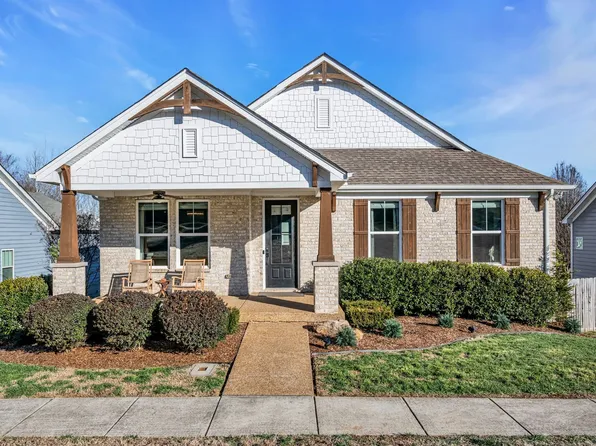 111 Ellersly Way, Kingston Springs, TN 37082