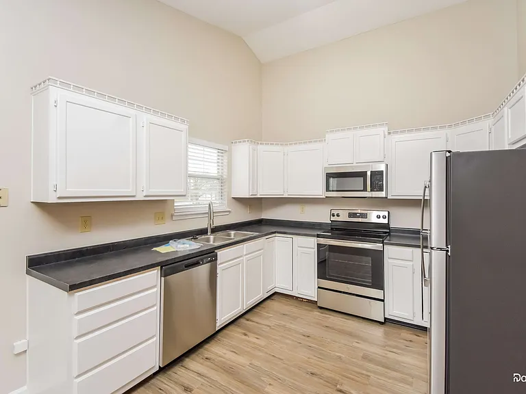 456 Bear Story Blvd — Photo 2