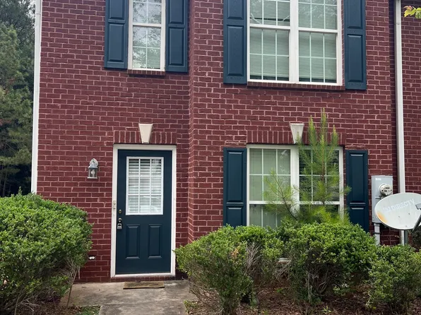 2428 Piering Dr, Lithonia, GA 30038