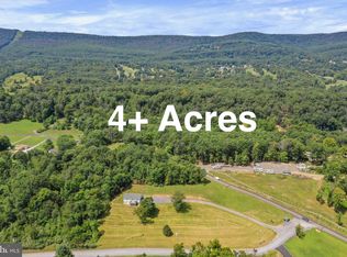 20 Conservative Ln, Hedgesville, WV 25427