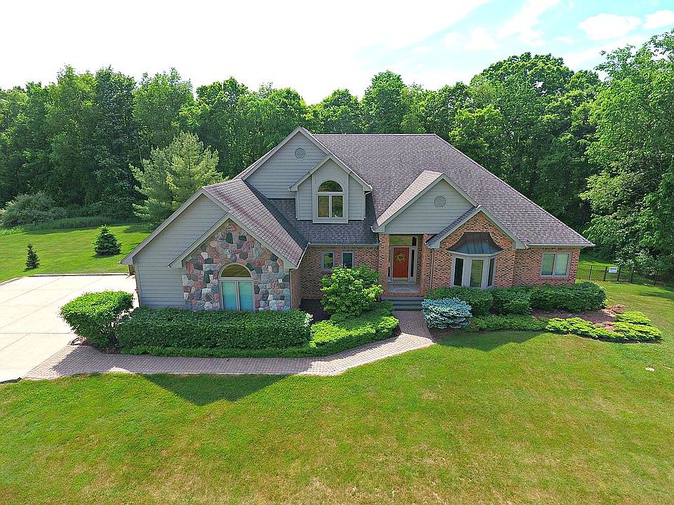 1st image of 1061 Old Milford Farms