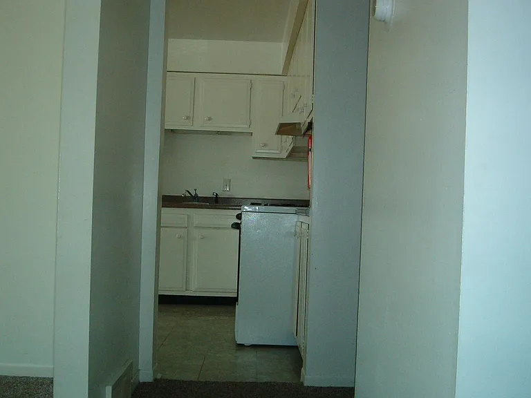 8464 Pineview Lake Ct — Photo 9
