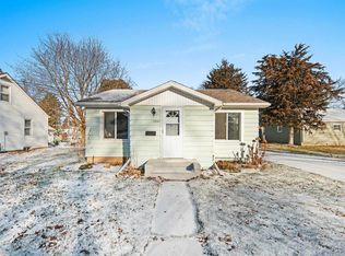 1514 W Commercial St, Appleton, WI 54914