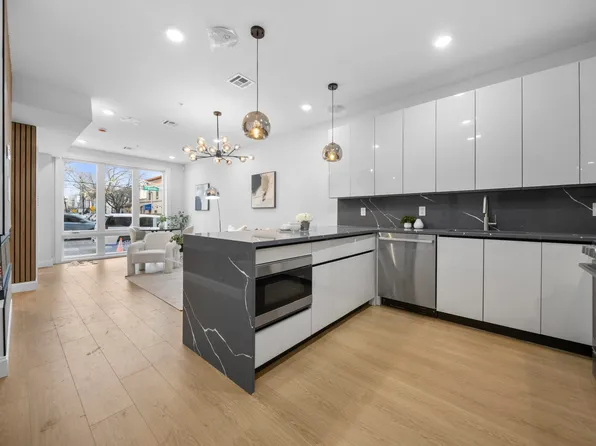 3447 John F Kennedy Boulevard image 1 of 31