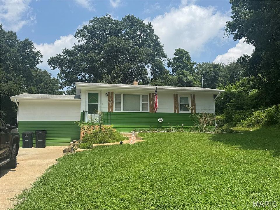 1st image of 10767 Oak Ave