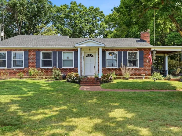 110 Coffey St, Gretna, VA 24557