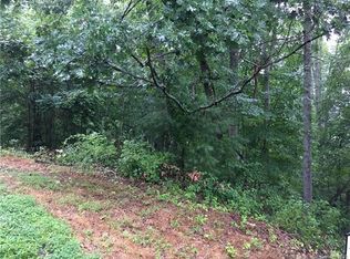 57 Timberwood Dr, Asheville, NC 28806