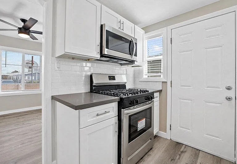 Huntington Manor Homes — Photo 2