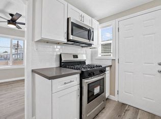Huntington Manor Homes, Huntington Beach, CA 92648