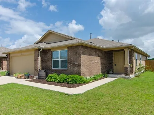 507 Luna Vista Dr, Hutto, TX 78634