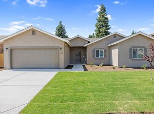 3427 E Grove Ave, Visalia, CA