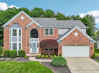 10392 Andover Dr, Twinsburg, OH 44087